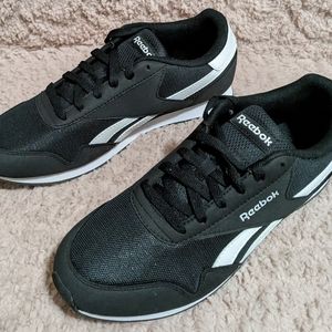 Reebok Classic Lace-up Sneakers /Joggers 9.5 Wide